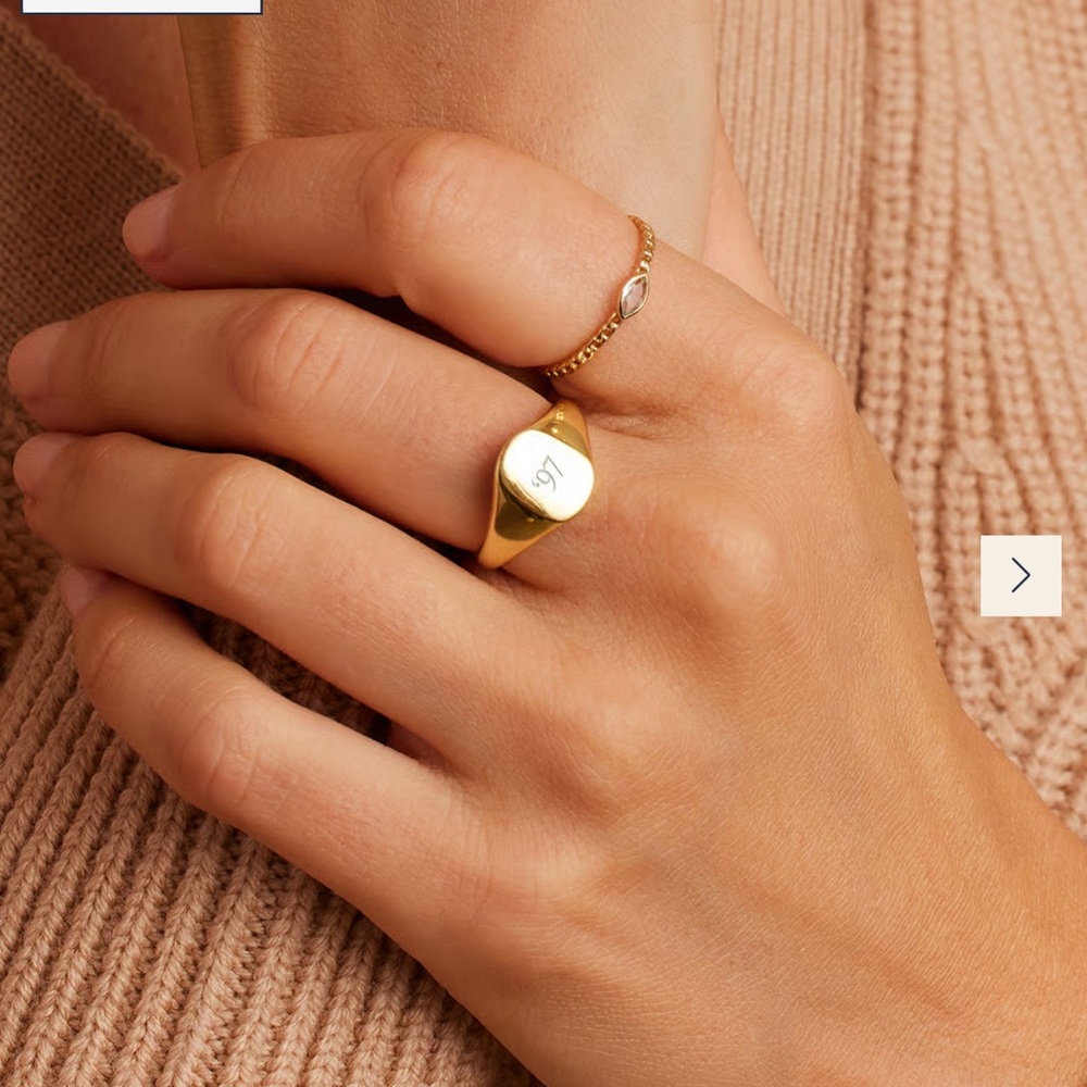Gorjana Bespoke Vintage Ring Size 9